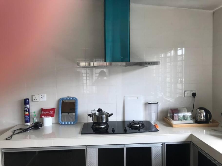 Terrace House Near Stulang Laut Ciq Midvalley Ksl For 7Pax Johor Bahru Kültér fotó
