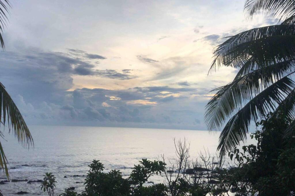 Terrace House Near Stulang Laut Ciq Midvalley Ksl For 7Pax Johor Bahru Kültér fotó