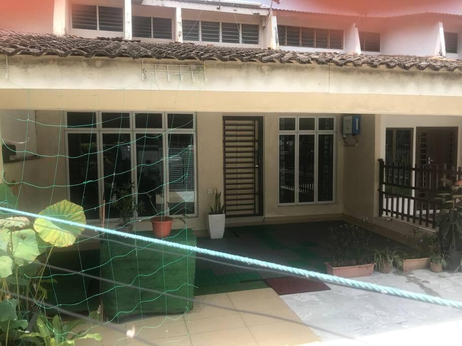 Terrace House Near Stulang Laut Ciq Midvalley Ksl For 7Pax Johor Bahru Kültér fotó